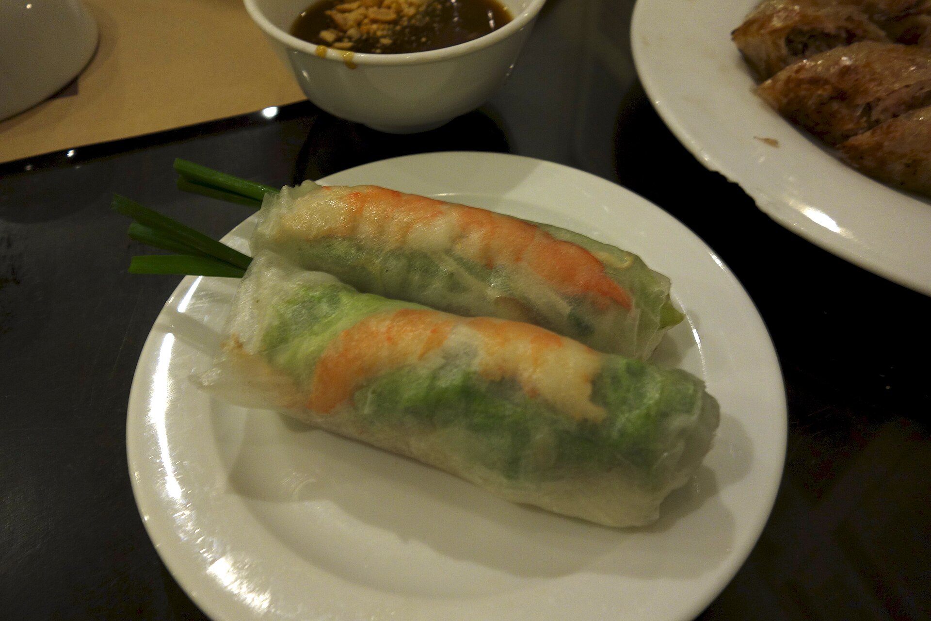 Vietnamese shrimp spring rolls with dipping sauce