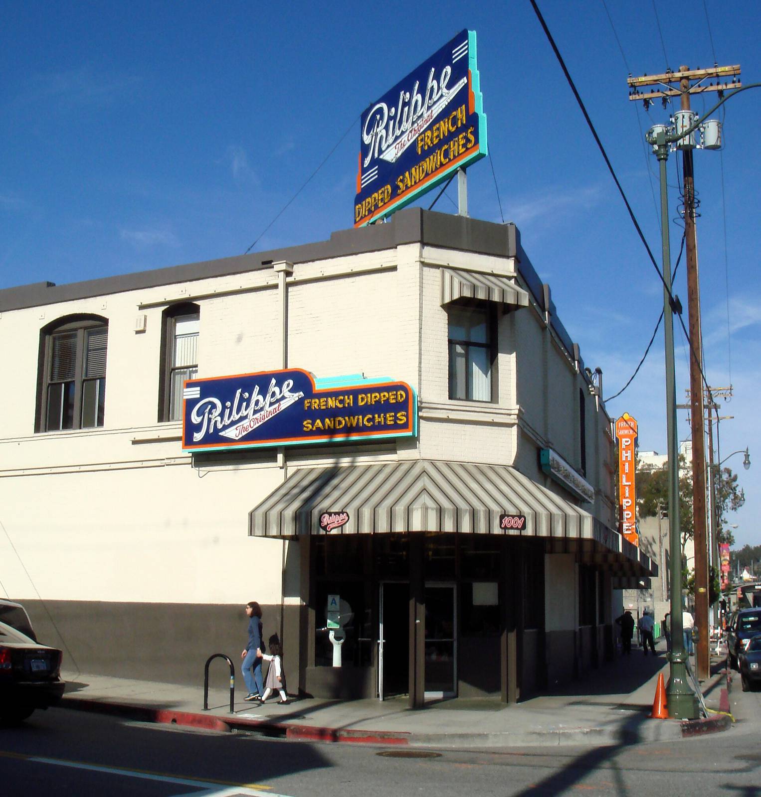 Bobak Ha'Eri / Wikimedia Commons, CC BY 3.0 Philippe the Original's corner building on Alameda Street