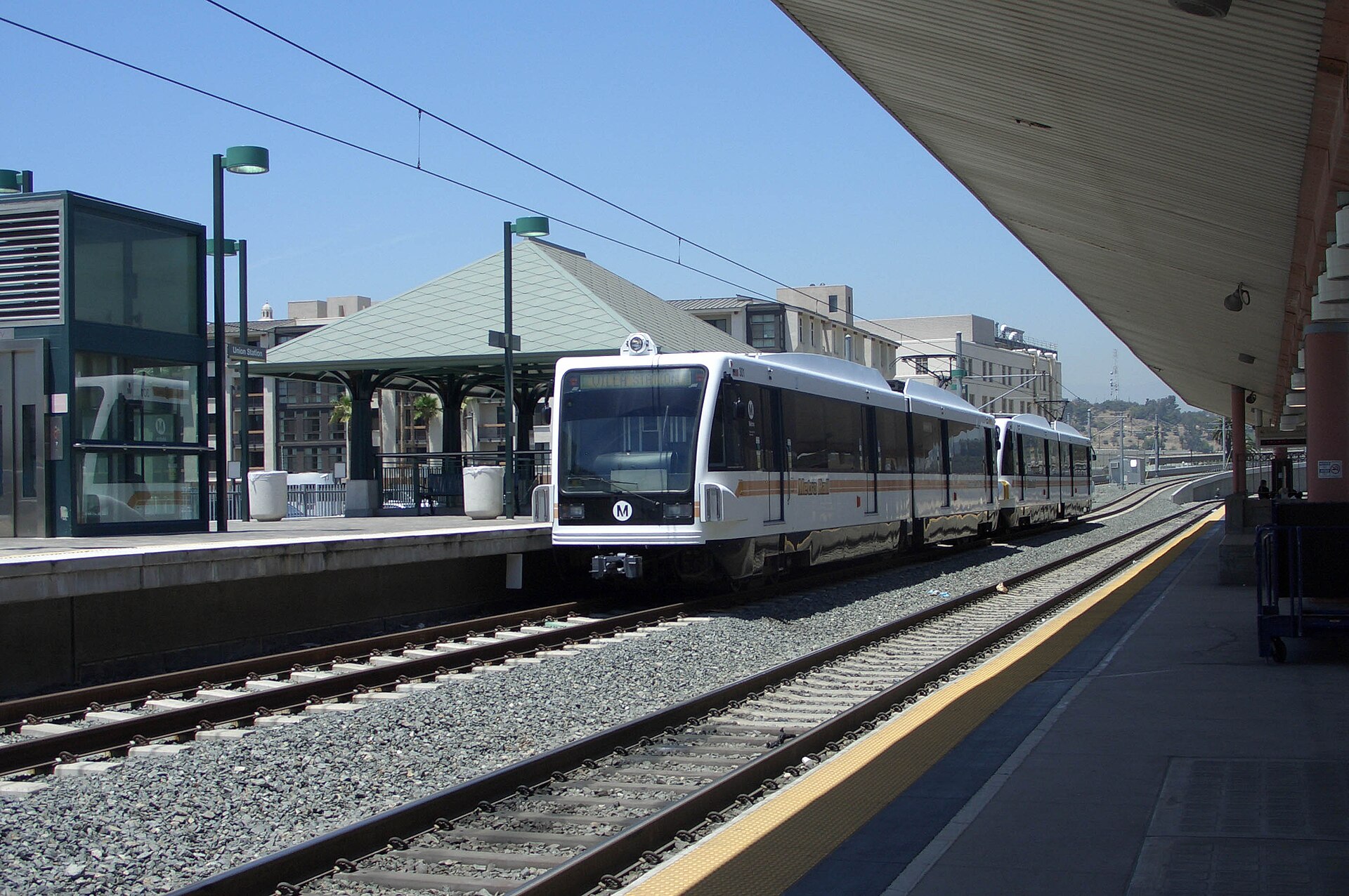 A Metro Rail train at Los Angeles Union Station